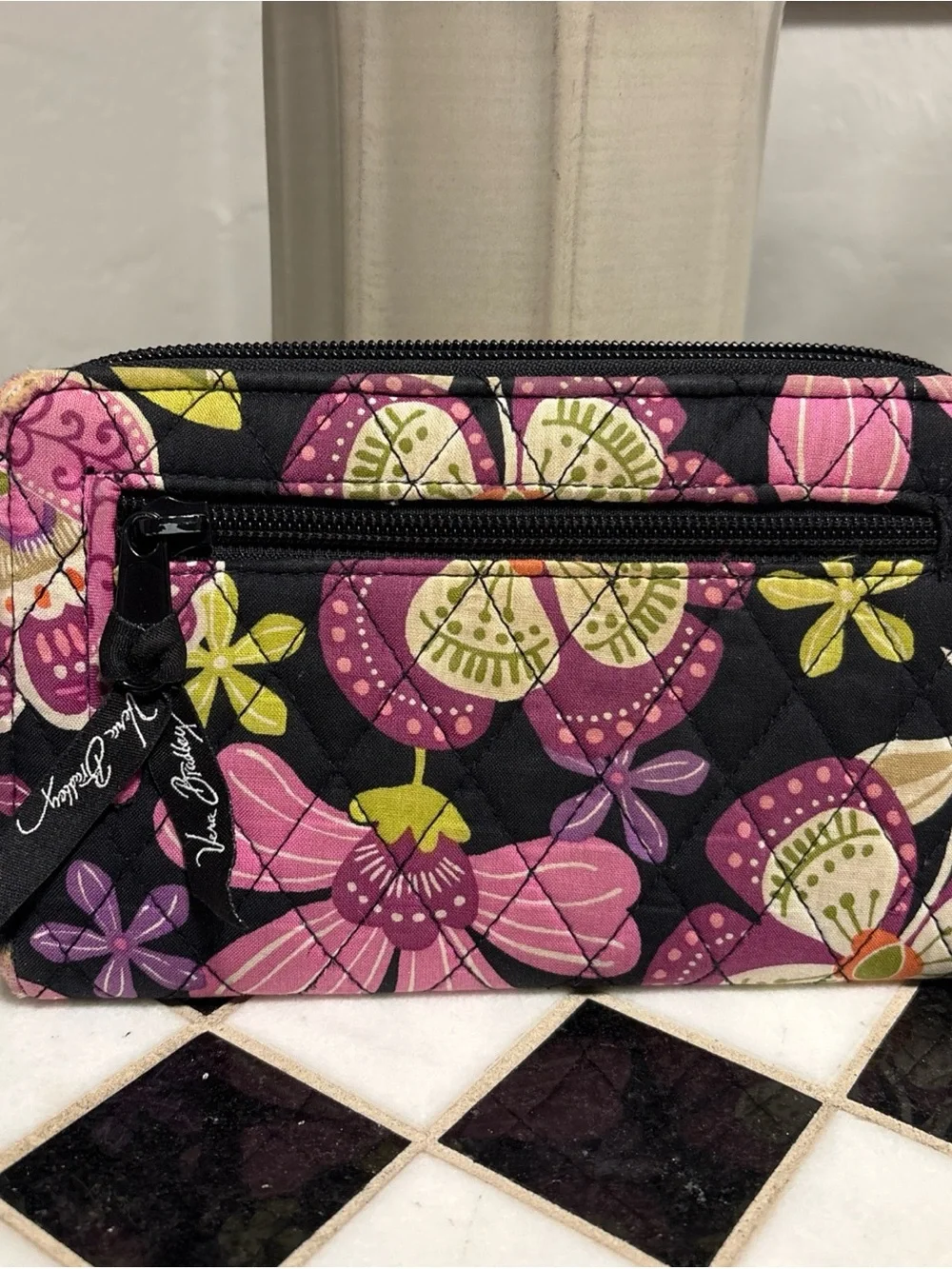 Vera Bradley PIROUETTE PINK Retired Pattern Vintage Turn Lock Wallet Clutch